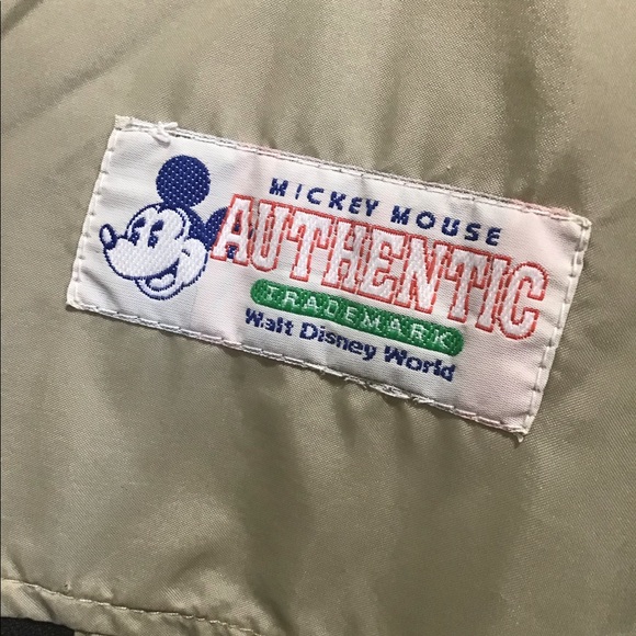 Official Vintages Disney Authentic Jacket in Size XXL - Picture 2 of 3